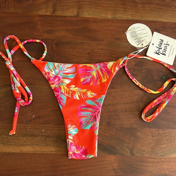 NWT Kulani Kinis Thong Tie Side Bikini Bottom, M - Picture 2 of 7